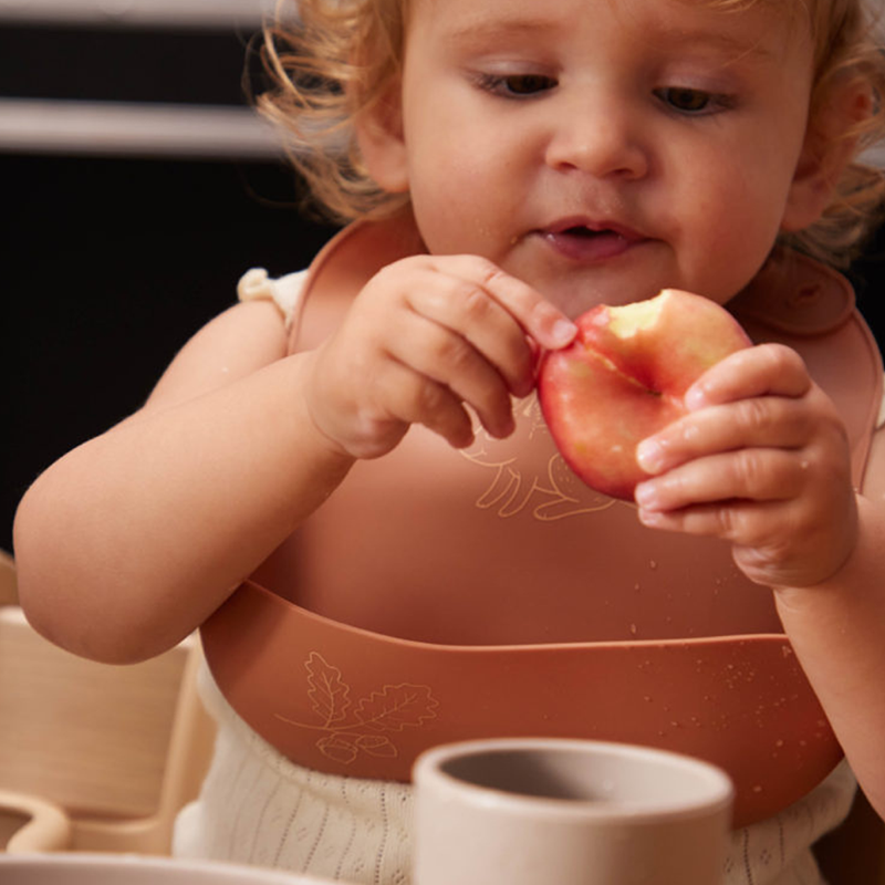 Σαλιάρα Σιλικόνης Filibabba Baked Apple