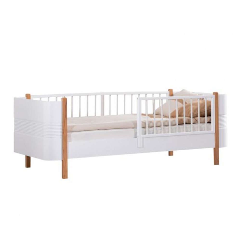 Κρεβάτι μετατρεπόμενο σε προεφηβικό Gumus Bebe Perla Oak/White