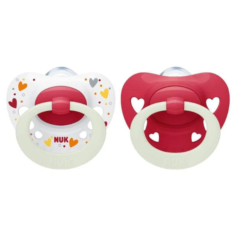 Πιπίλα Σιλικόνης Nuk Signature Night Red Hearts 0-6m (2τεμ.)