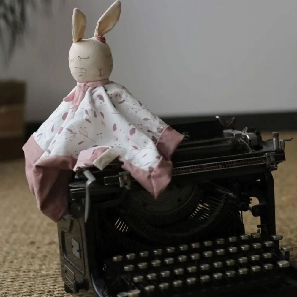 Πανάκι Παρηγοριάς Trois Kilos Sept Rose & Lili Rabbit Beige Πανάκι Παρηγοριάς Trois Kilos Sept Rose & Lili Rabbit Beige
